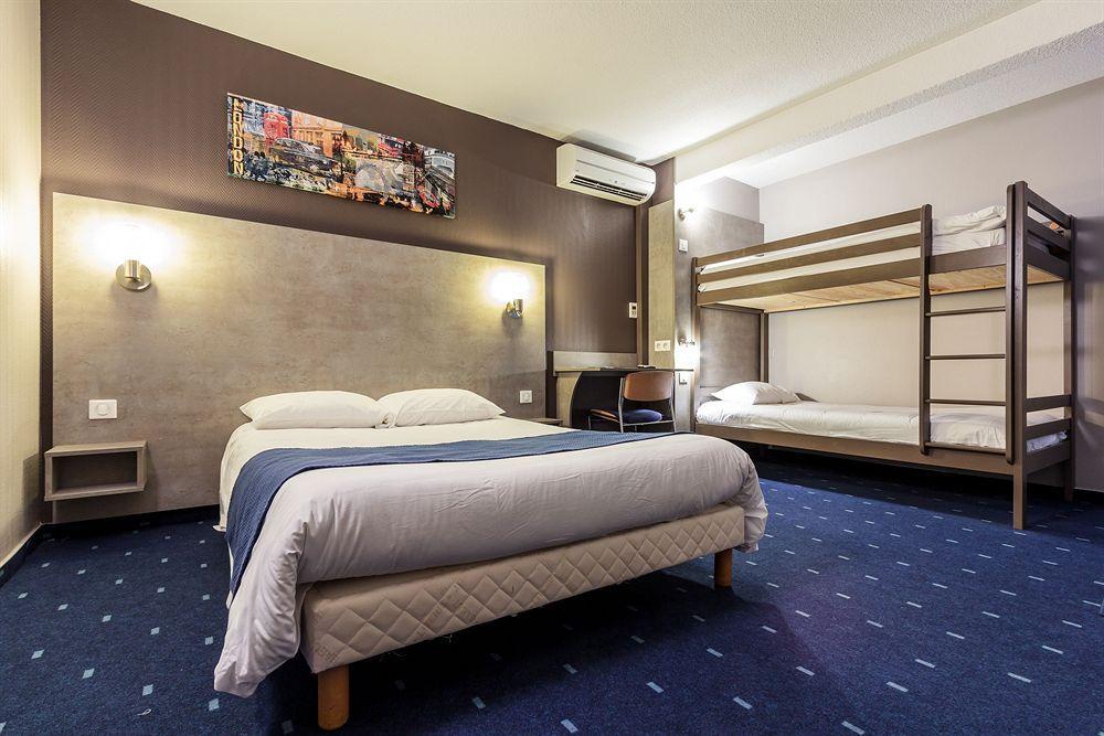 Hotel Lune Etoile Клермон-Ферран Екстер'єр фото